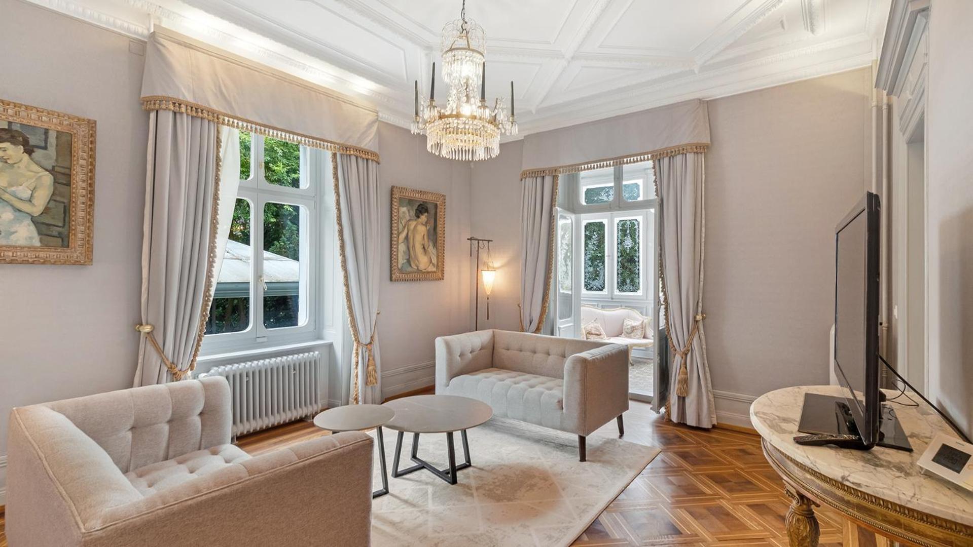 Entire Zurich Villa, Your Private Luxury Escape With In House Staff Eksteriør bilde